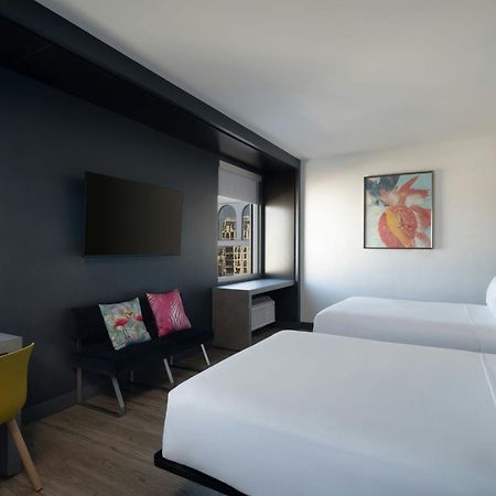 Aloft Sarasota Hotel Екстериор снимка