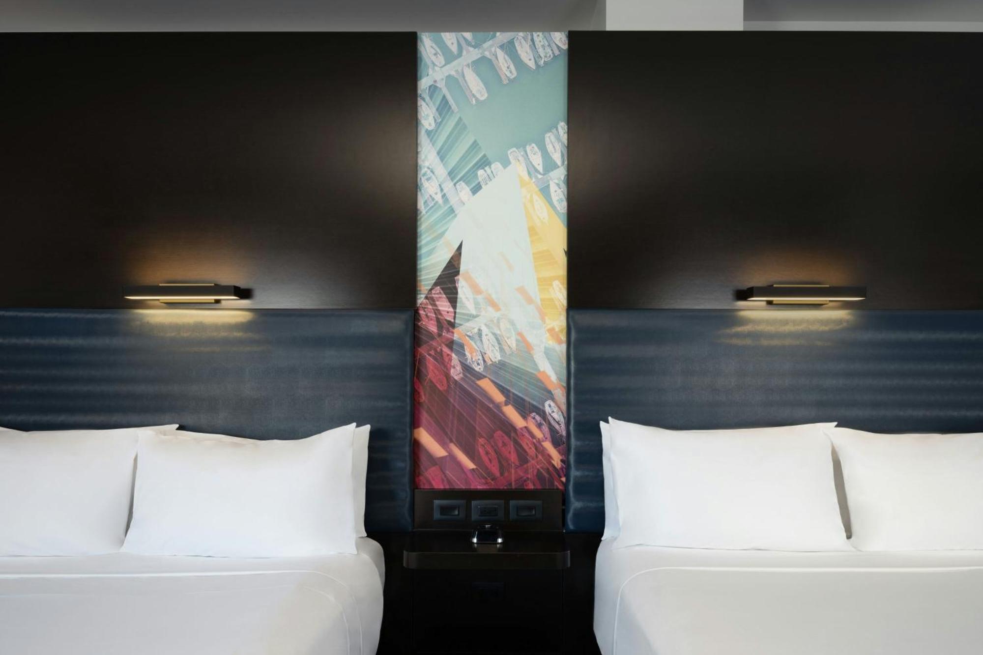 Aloft Sarasota Hotel Екстериор снимка