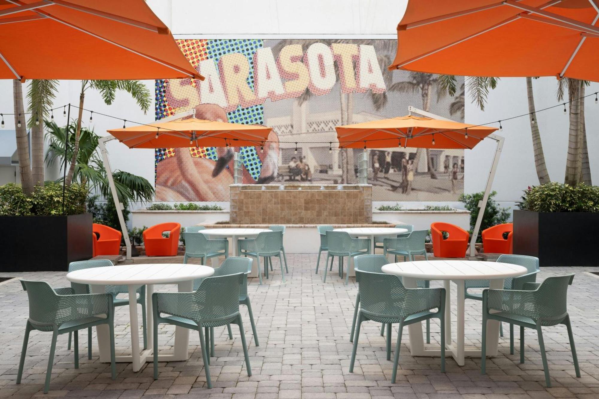 Aloft Sarasota Hotel Екстериор снимка