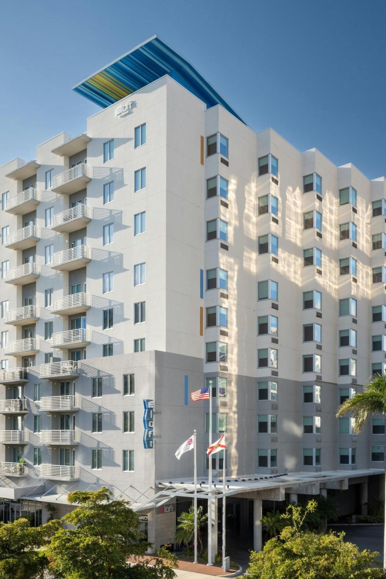 Aloft Sarasota Hotel Екстериор снимка